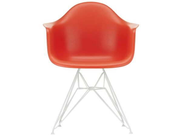 2_zEames Plastic Armchair DAR - 03 poppy red - 04 white powder-coated - centre_master.jpg