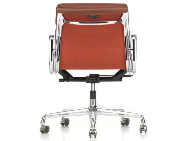2_zSoft Pad Chair EA 217_master.jpg
