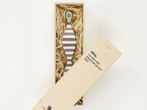 5_Wooden Doll Box - No 16_master.jpg