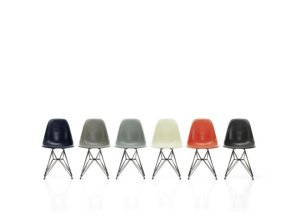 5_Eames Fiberglass Side Chair DSR image 4.jpg