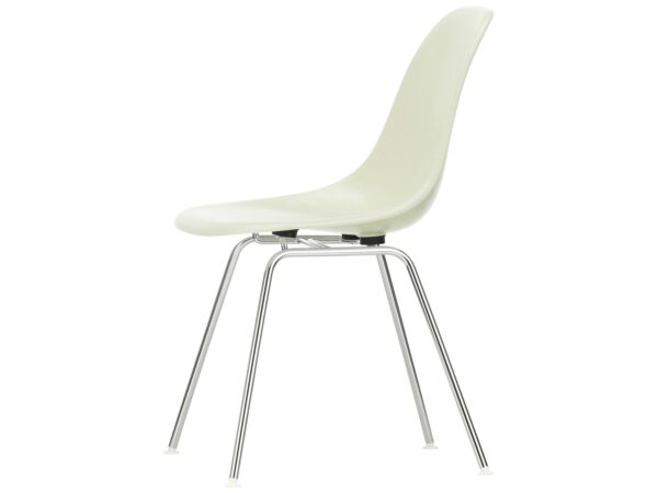 1_2816871_Eames Fiberglass Side Chair DSX - 01 parchment - 01 chrome - left_master.jpg