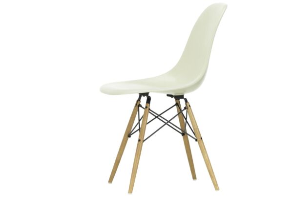 2_2816735_Eames Fiberglass Side Chair DSW - 01 parchment - 65 ash honey - left_master.jpg