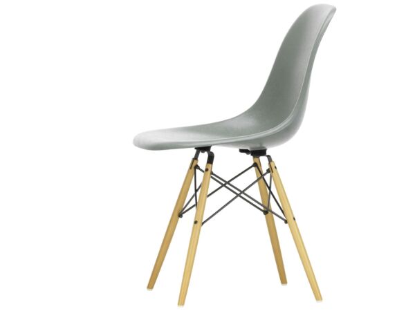 2_2816791_Eames Fiberglass Side Chair DSW - 05 sea foam-green - 02 golden maple - left_master.jpg