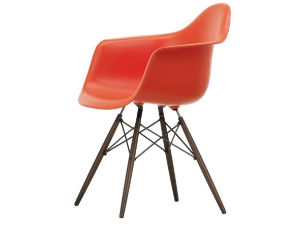 2_Eames Plastic Armchair DA.jpg