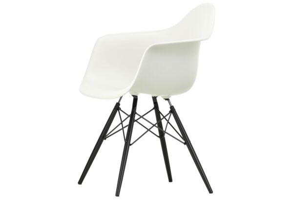 2_Eames Plastic ArmchairDA.jpg
