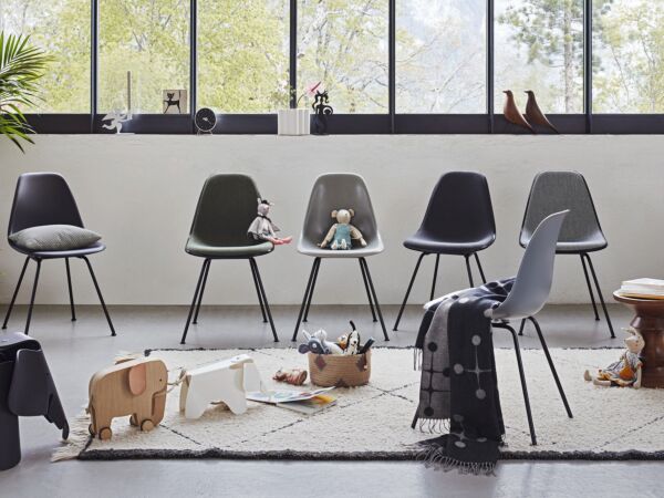 5_2794288_Eames Plastic Side Chair DSX Eames Fiberglass Side Chair DSX Eames House bird Eames Elephant_master.jpg