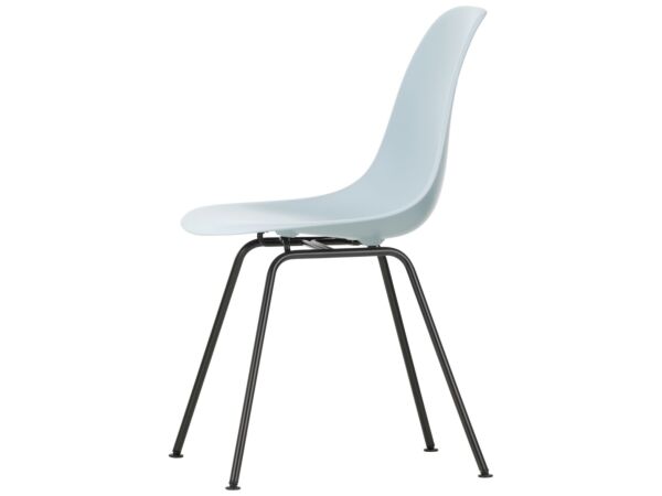 2_zeames plastic side chair dsx - 23 ice grey - 30 basic dark powder-coated - left_master.jpg