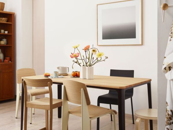 5_2576559_Plate Dining Table Standard .03 Nuage Hang it all_master.jpg