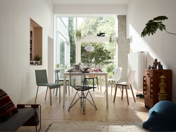 5_2399484_AD_Plate Dining Table Eames Wire Chair DKR .03 Hal Wood All Plastic Chair Belleville chair Wood Eames Plastic Chair DSW_master.jpg