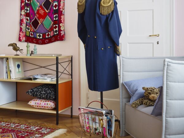5_175175_Alcove Love Seat, Eames Storage Unit  ESU_master.jpg