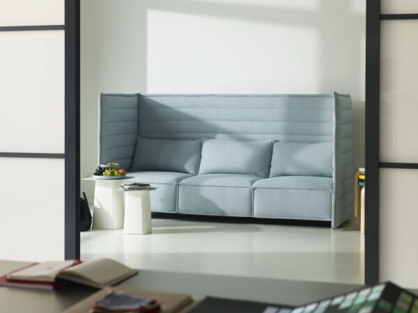 5_Metal Side Table19.jpg