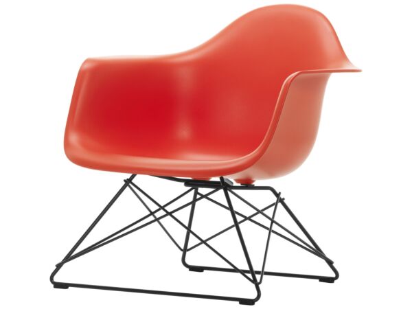 2_3163509_Eames Plastic Armchair LAR - 03 poppy red - 30 basic dark powder-coated - left_master.jpg