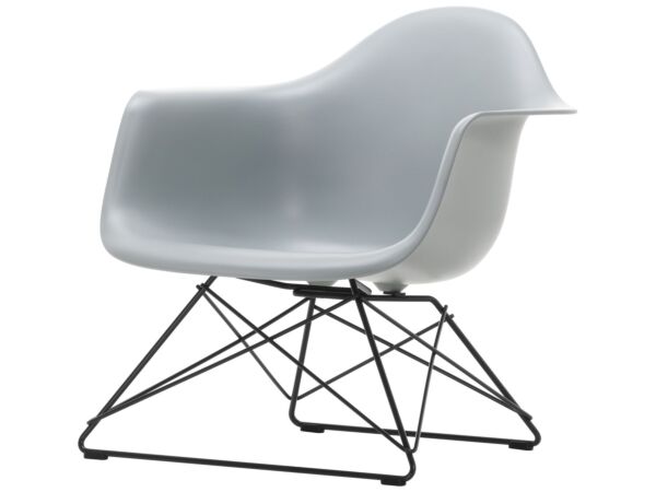 2_3163569_Eames Plastic Armchair LAR - 24 light grey - 30 basic dark powder-coated - left_master.jpg