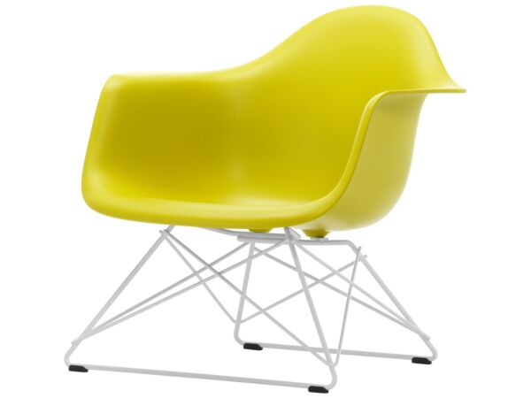 2_3163589_Eames Plastic Armchair LAR - 34 mustard - 04 white powder-coated - left_master.jpg
