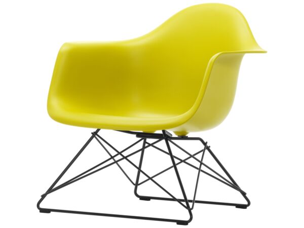 2_3163593_Eames Plastic Armchair LAR - 34 mustard - 30 basic dark powder-coated - left_master.jpg