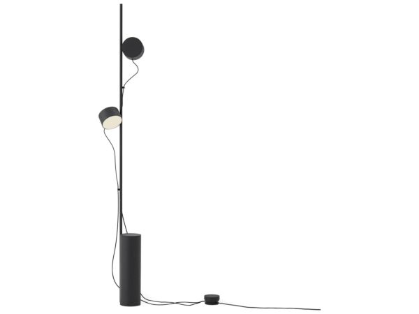 1_Post_floor_lamp_black_Muuto_5000x5000_ hi_res.jpg
