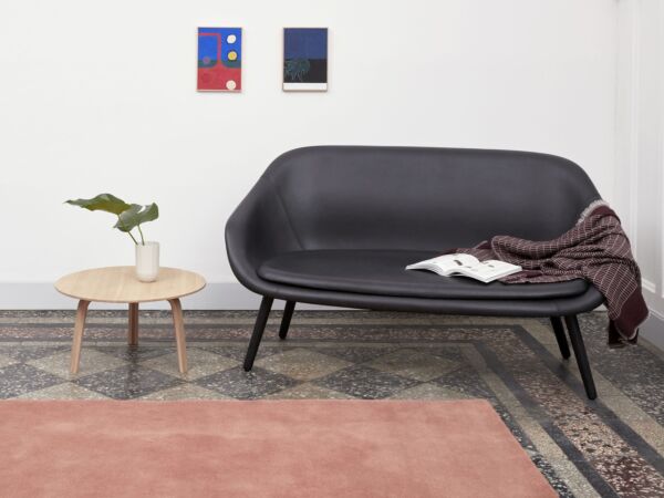 5_AAL Sofa Silk SIL0842 black stained oak base_Bella Coffee Table matt lacquer_Raw Rug NO2 powder.jpg