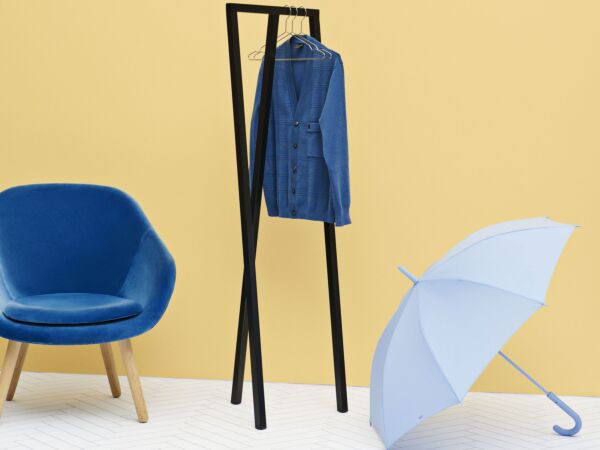 5_AAL82_Loop Stand Hall_Hang set of 5_Mono Umbrella.jpg