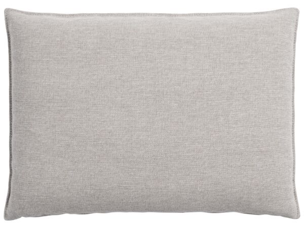 2_in_situ_cushion_65x45_cm_clay_12_muuto_5000x5000.jpg