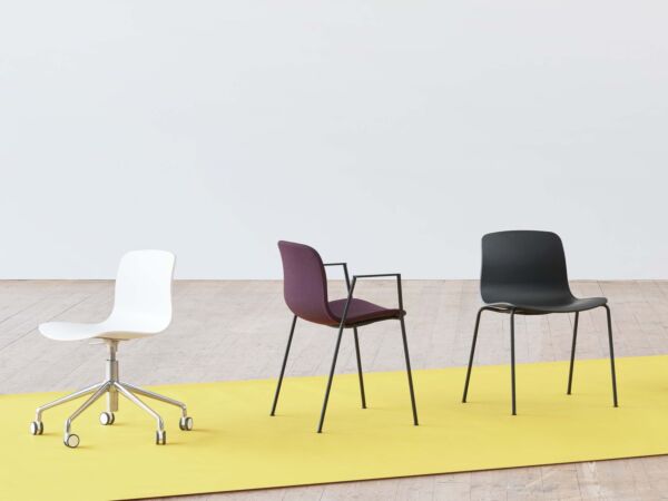 5_About A Chair_AAC08_AAC16_AAC17_AAC18_AAC50 Copie.jpg