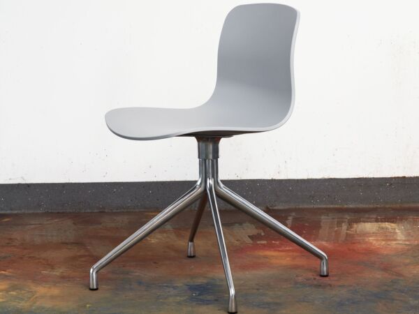 5_AAC 10 concrete grey shell alu base.jpg