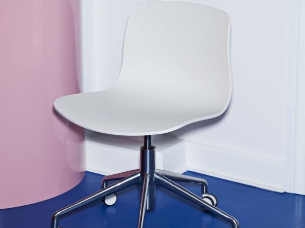 5_AAC 50 5 Star Swivel Base aluminium Seat white 02.jpg