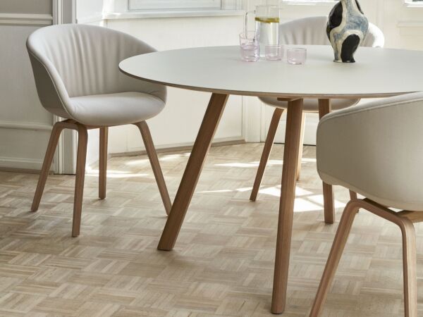 5_CPH 25 off white lino oak base_AAC 23 Soft Steelcut 220 oak base.jpg