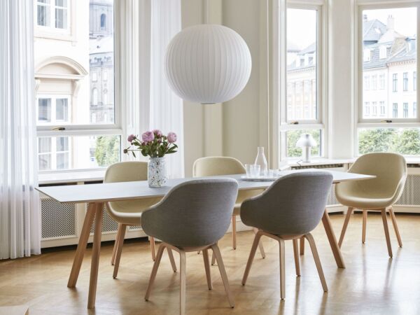 5_AAC 123 Mode 014 oak base_AAC 123 Soft Duo front Hallingdal 116 back Remix 133_CPH 30 grey lino_Nelson Ball Bubble Pendant.jpg