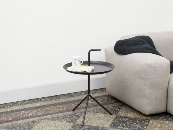 5_Strap Mirror grey_DLM Side Table black.jpg