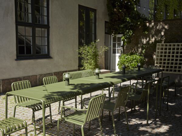5_Palissade Table_Palissade Armchair_Palissade Ottoman_olive_PC Portable olive.jpg