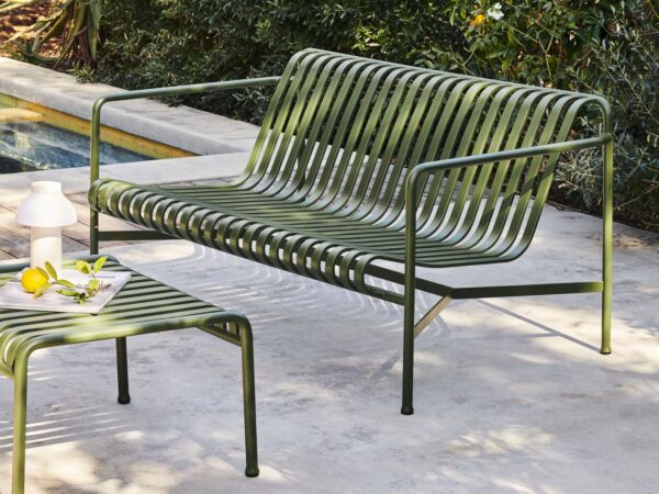 5_Palissade Lounge Sofa olive_Palissade Ottoman olive_PC Portable cream white.jpg