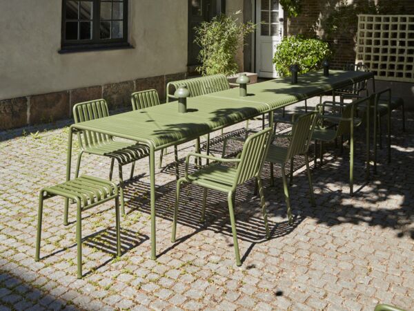 5_PC Portable olive_Palissade Table_Palissade Armchair_Palissade Ottoman_olive.jpg