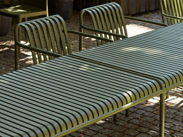 5_Palissade Table_Palissade Dining Armchair_Palissade Bench_olive.jpg