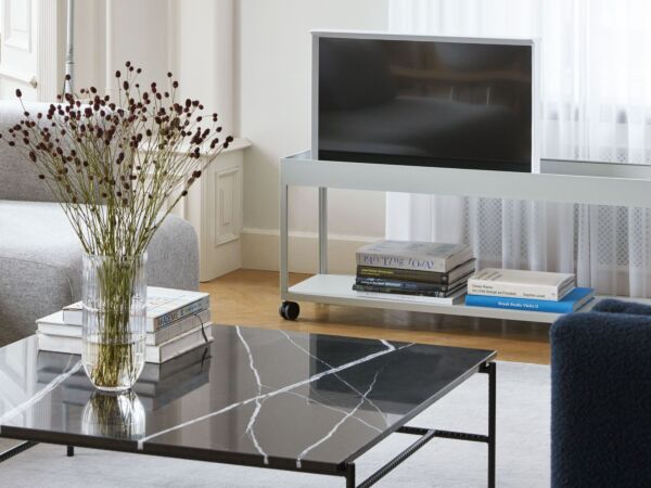 5_New Order Shelving System light grey_Rebar Coffee Table marble tabletop soft black frame_Colour Vase transparent.jpg