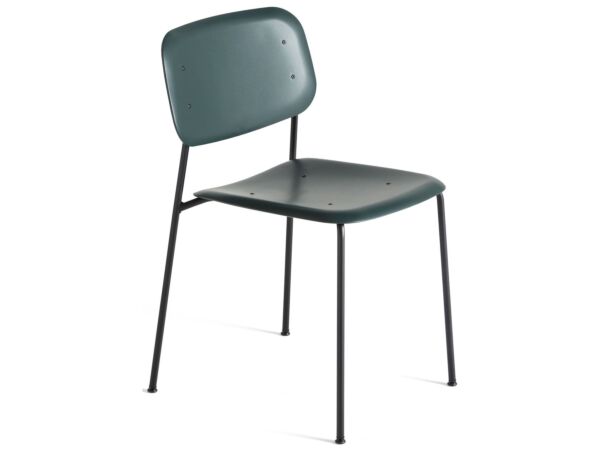 2_1990302509000_Soft EdgeP10 Chair_Hunter polypropylene shell_Black powder coated steel legs.jpg