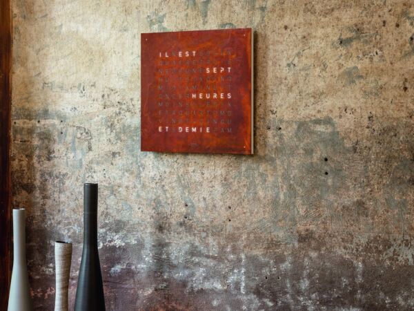 5_Q2CLASSIC_CE_RUST_ambient_FR_A4_print.jpg