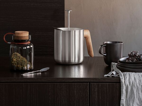 5_520432_Eva Solo Nordic kitchen tea cafetiere_3_RGB.jpg