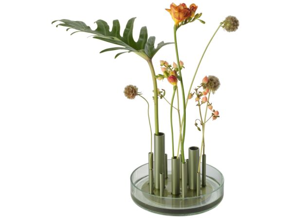 5_14392_Ikeru Low vase.jpg