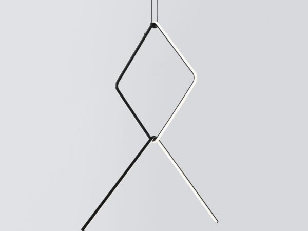 5_Arrangement square L_broken line.jpg