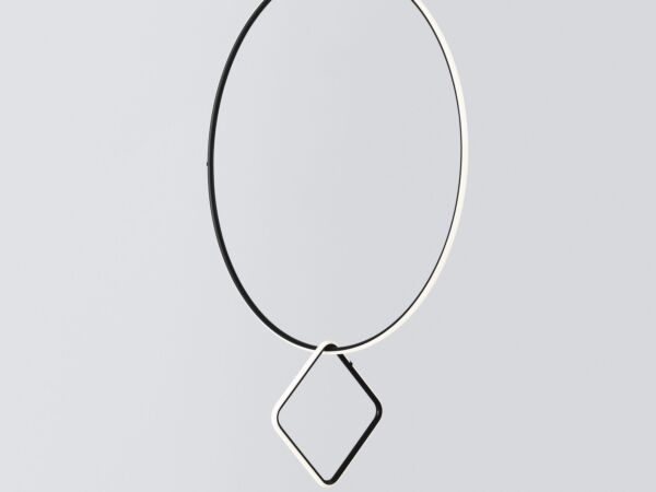 5_Arrangement circle L_square S.jpg