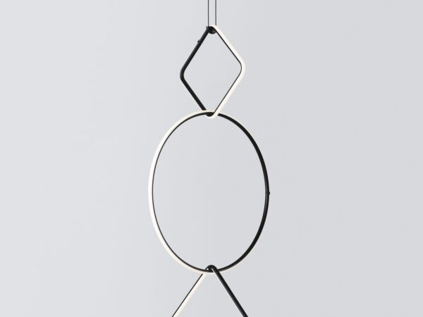 5_Arrangement square S_circle M_broken line.jpg