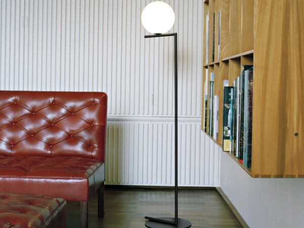 5_RIT_Flos11b ilb_mod_black.jpg