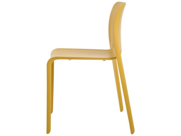 2_zMagis_first_chair_product_side_SD800_mustard_01_hr.jpg