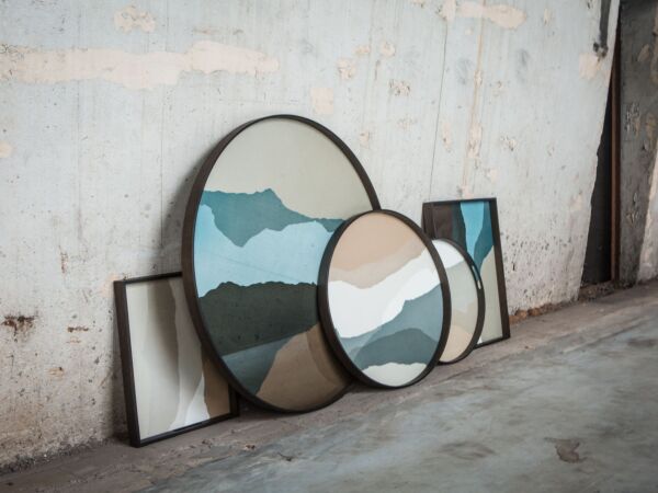 5_Notre-Monde-Sand-Wabi-Sabi---Glass-Tray---Round-Small-47592_12.jpg