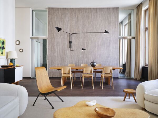 5_3896116_dining chaise tout bois_master.jpg