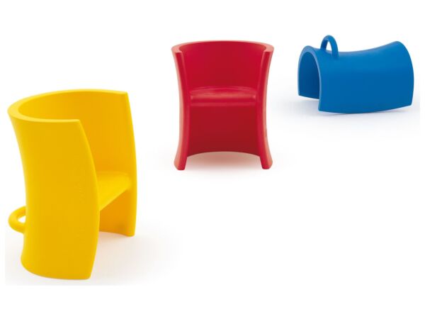 2_zMagis_kids_trioli_chair_product_usability_MT15_01-scaled.jpg