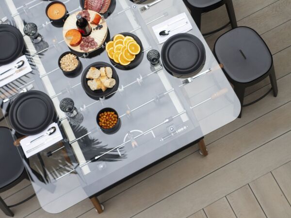 5_RSMax_Dining_black_ambient_12.jpg