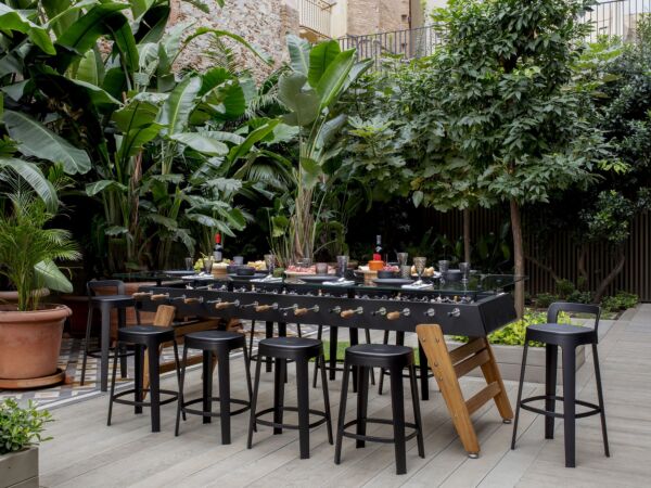 5_RSMax_Dining_black_ambient_03.jpg