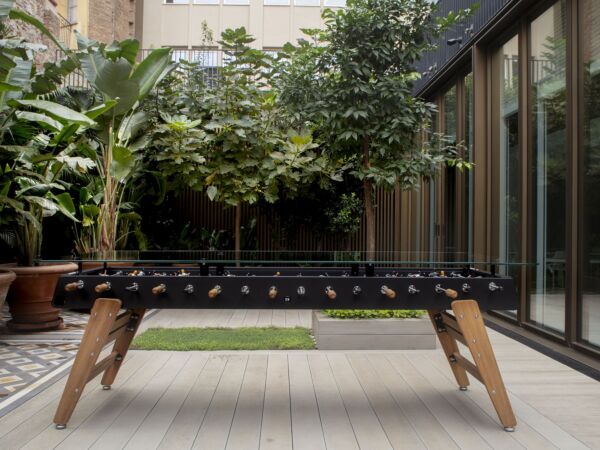 5_RSMax_Dining_black_ambient_02.jpg