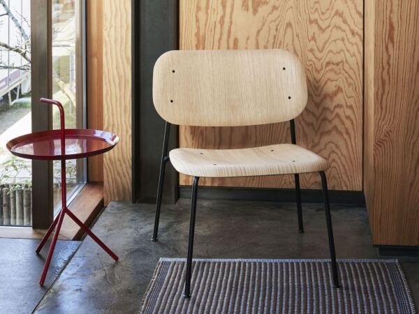 5_Soft Edge 10 Lounge wb lacquer oak black base_DLM cherry red high gloss.jpg